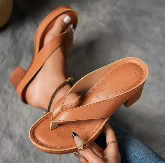 Ladies' Colorful Chunky Summer Sandals